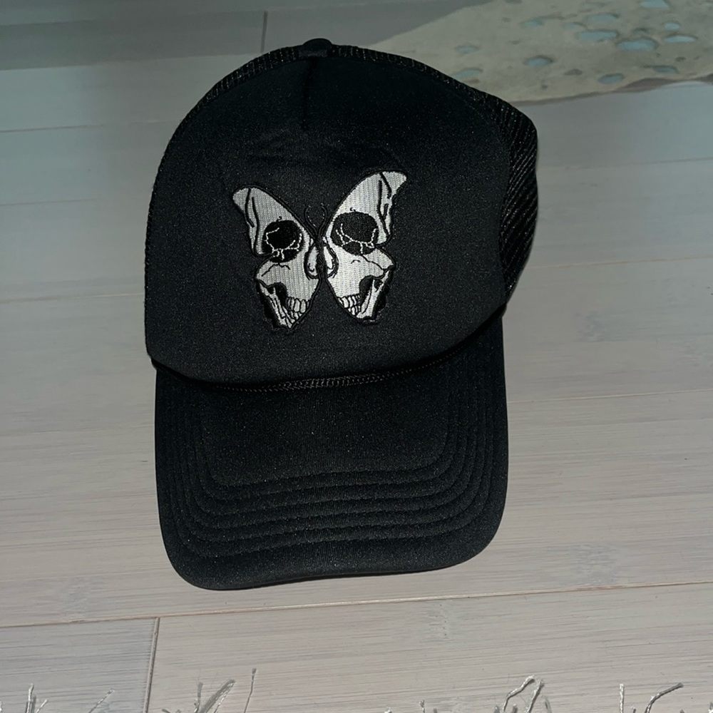 Skull-Butterfly Trucker Hat